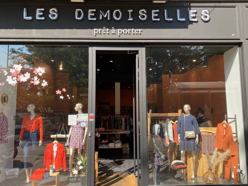 Arrivée d’une belle collection fillette (6-14 ans) chez « Les Demoiselles » ROANNE